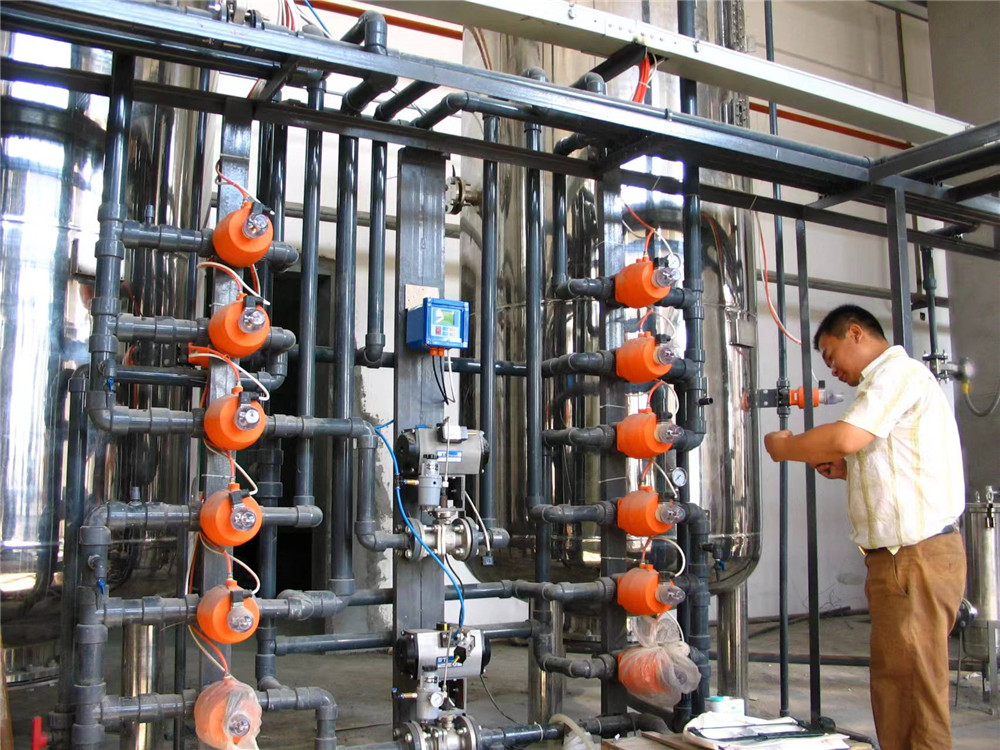 脫鹽水系統(tǒng)中陰床陽床